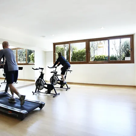 蒙特卡洛集团酒店 酒店 坎皮卡福特