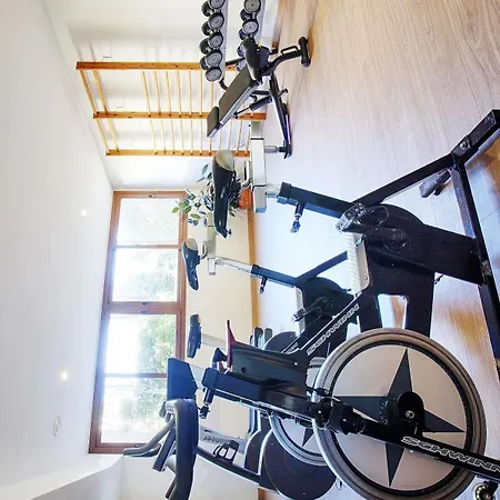 蒙特卡洛集团酒店 4*