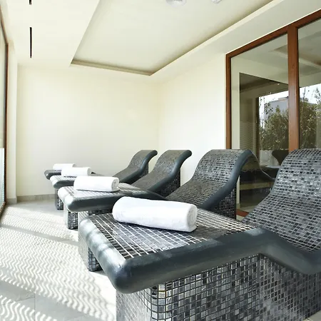 Grupotel Montecarlo 4*