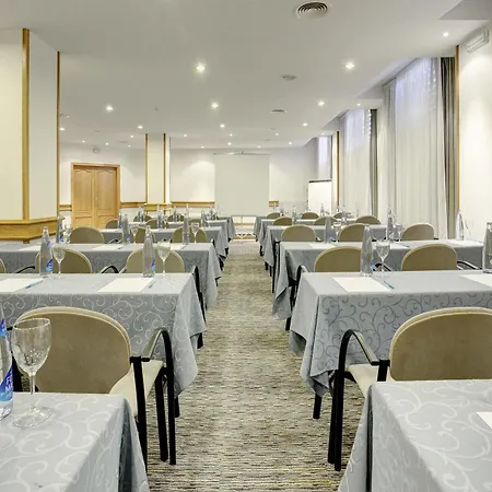 Grupotel Montecarlo מלון