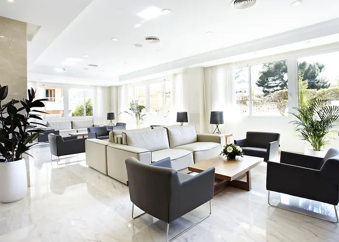 Готель Grupotel Montecarlo Кан-Пікафорт