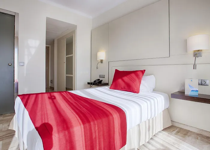 Готель Grupotel Montecarlo 4*