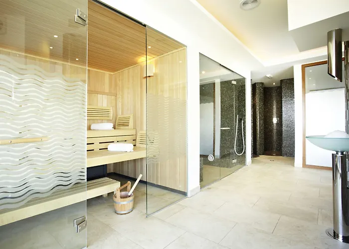 Grupotel Montecarlo Hotell