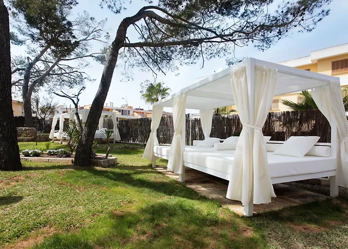 Готель Grupotel Montecarlo Кан-Пікафорт