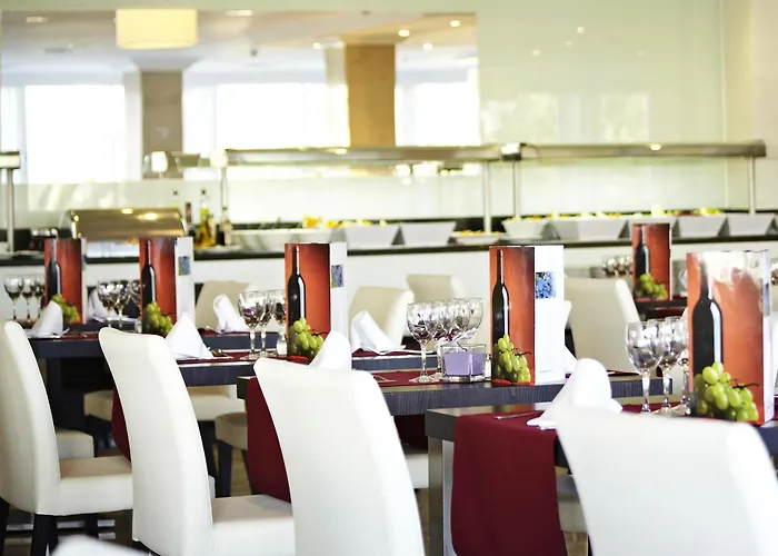 Grupotel Montecarlo 4*