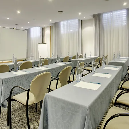 Grupotel Montecarlo 4*